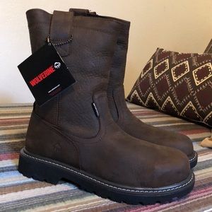 Women’s Wolverine Steel Toe Wellington Work Boot.